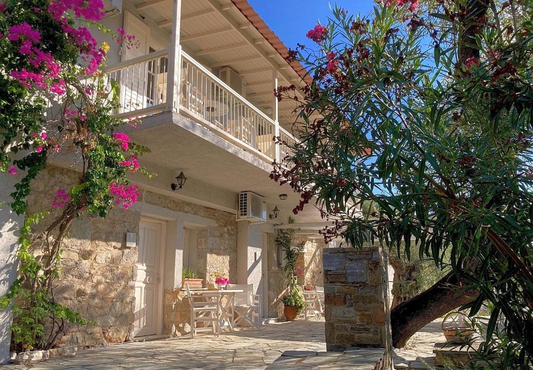 Lithea Villas And Studios By The Sea Agios Petros  外观 照片